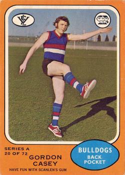 1973 Scanlens VFL #20 Gordon Casey Front